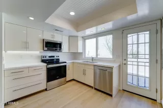 Primary Photo for MLS#: 6918188