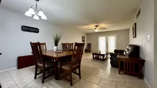 Photo #3: 6918539 Listing