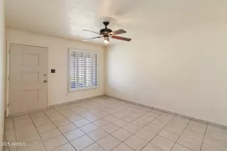 Photo #3: 6918573 Listing