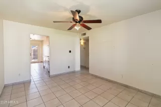 Photo #5: 6918573 Listing