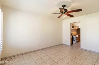 Photo #6: 6918573 Listing