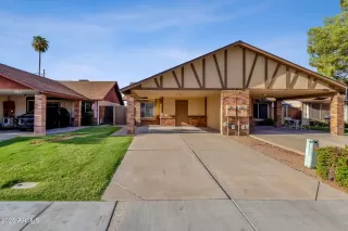 Photo #1: 6918852 Listing