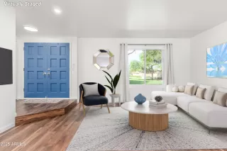 Photo #5: 6919174 Listing