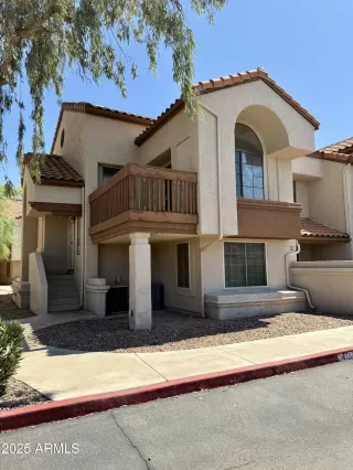 Photo #1: 6919428 Listing