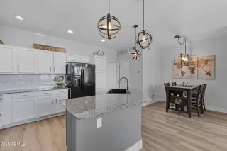 Photo #3: 6919495 Listing 