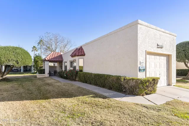 MLS: 6919777 Condo For Sale