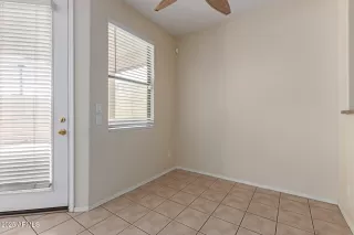 Photo #5: 6920195 Listing