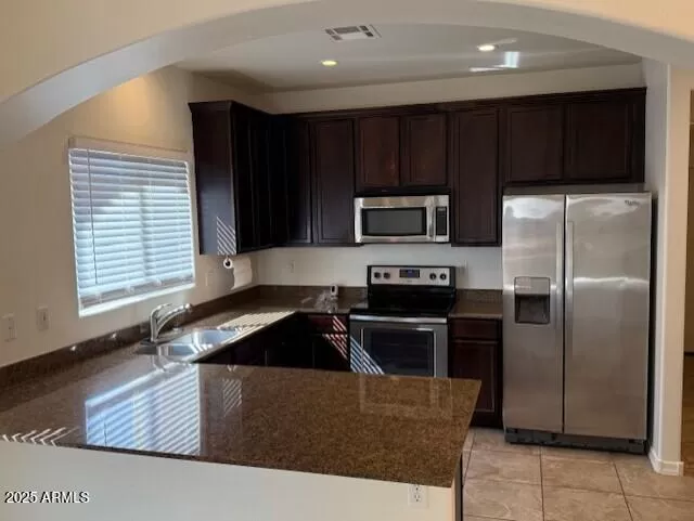 MLS: 6920696 Condo For Sale