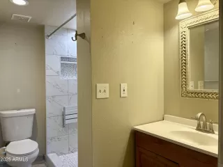 Photo #3: 6920783 Listing 