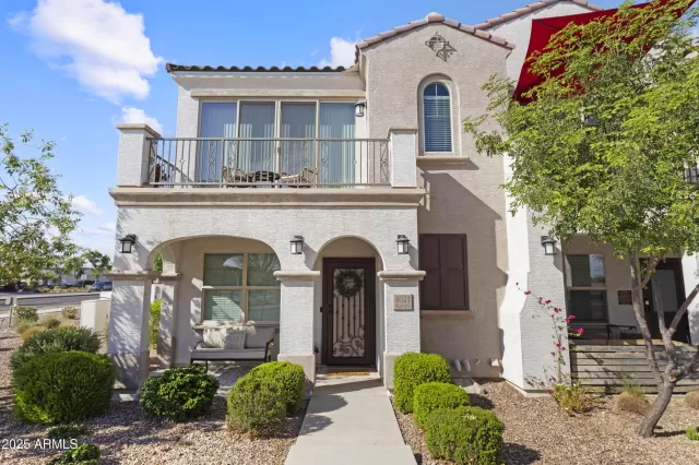 MLS: 6921233 Condo For Sale