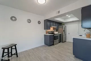 Photo #4: 6921277 Listing 