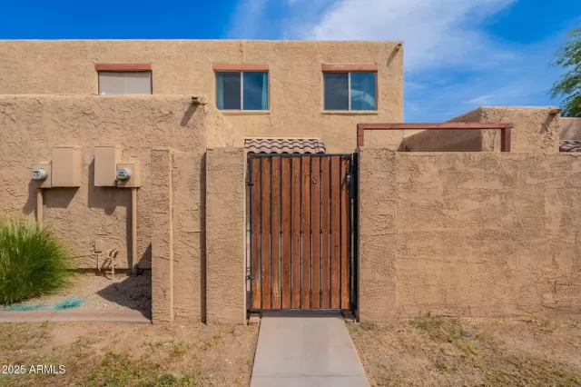 MLS: 6921471 Condo For Sale