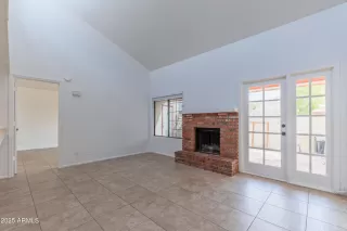 Photo #2: 6921549 Listing