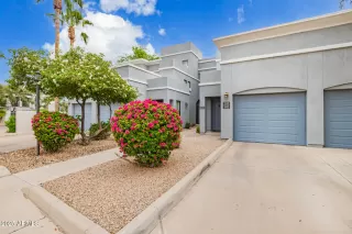 Photo #1: 6921639 Listing 