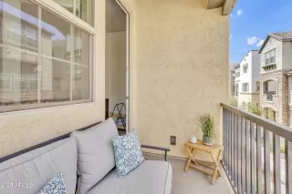 Photo #2: 6921740 Listing 