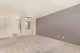 Photo #3: 6921811 Listing