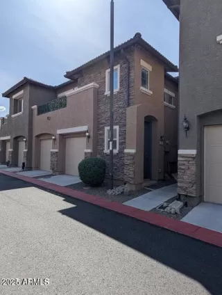 Photo #2: 6921850 Listing