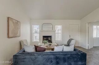 Photo #6: 6921879 Listing 