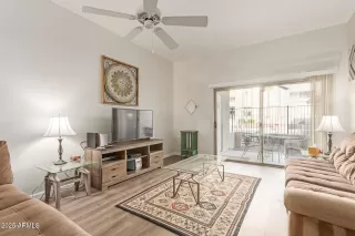 Photo #3: 6922023 Listing 