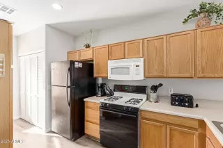 Photo #6: 6922023 Listing 