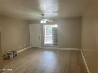 Photo #2: 6922151 Listing 