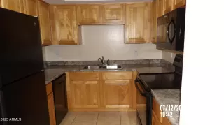 Photo #3: 6922151 Listing 