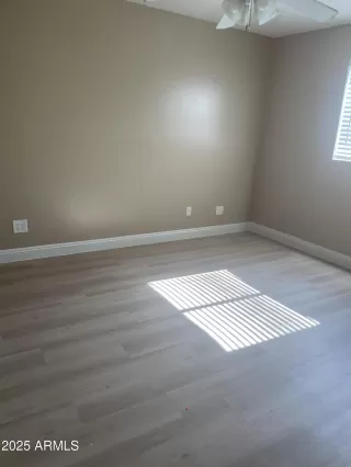 Photo #6: 6922151 Listing 