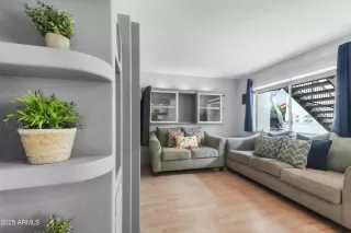 Photo #2: 6922240 Listing 