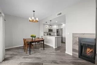 Photo #4: 6922354 Listing