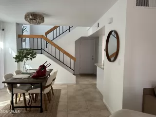 Photo #1: 6922538 Listing 