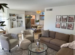 Photo #2: 6922538 Listing 