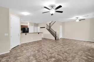 Photo #2: 6922579 Listing 