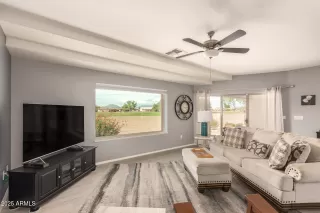 Photo #5: 6922697 Listing 