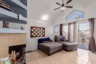 Photo #5: 6922701 Listing