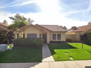 More Details about MLS # 6923143 : 855 E HEARNE WAY