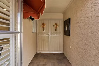 Photo #6: 6923606 Listing 