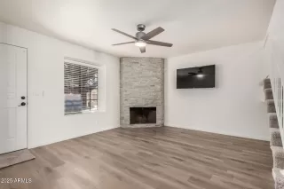 Photo #2: 6923621 Listing 