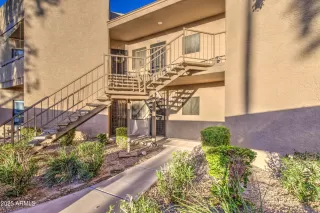 Photo #2: 6924038 Listing 