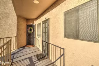 Photo #3: 6924038 Listing 