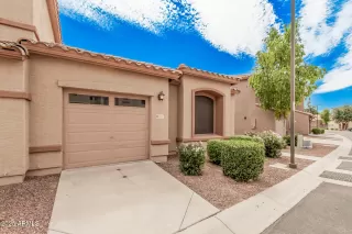 Photo #2: 6924049 Listing