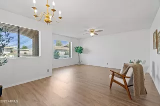 Photo #4: 6924232 Listing 