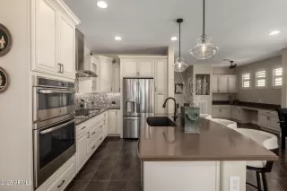 Photo #5: 6924352 Listing 