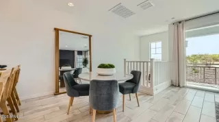 Photo #3: 6924536 Listing