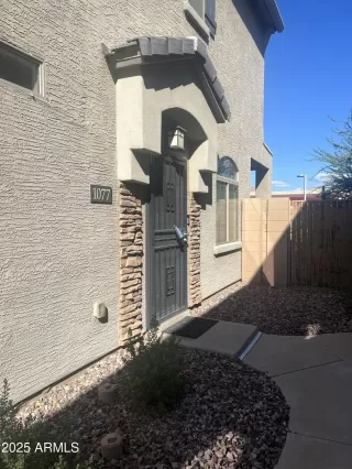 Photo #1: 6924702 Listing