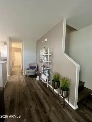 Photo #5: 6924702 Listing