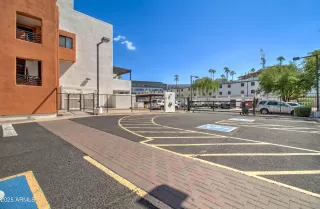 Photo #3: 6924835 Listing 