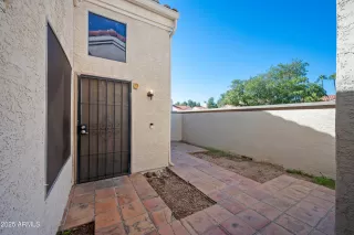 Photo #2: 6925344 Listing