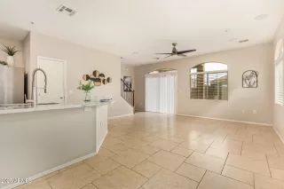 Photo #3: 6925747 Listing 