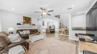 Photo #5: 6925932 Listing 