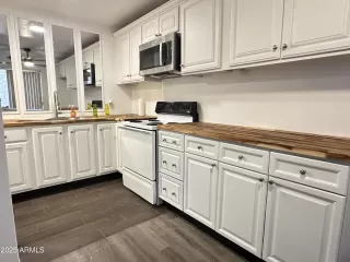 Photo #4: 6925964 Listing 